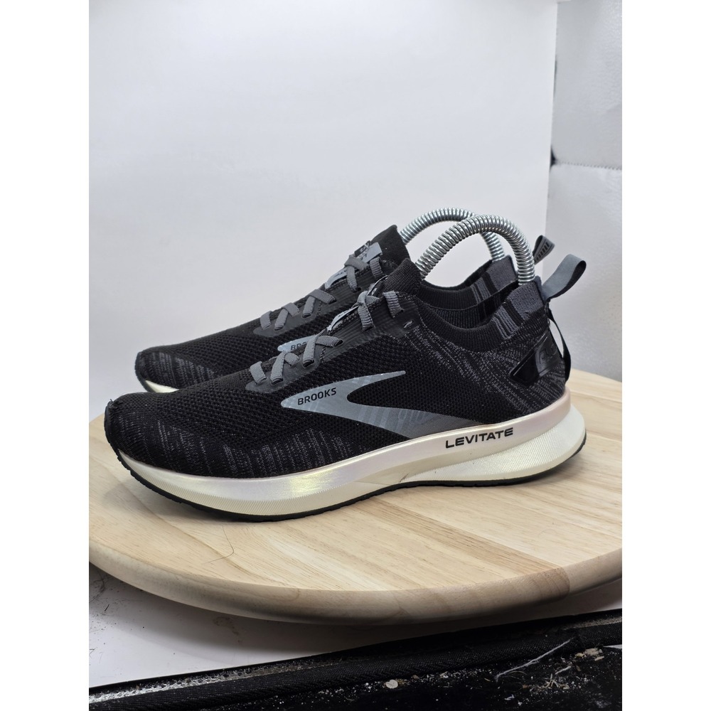 Womens‎ Size 7 Brooks Womens Levitate 4 1203351B012 Black Running Shoes Sneakers